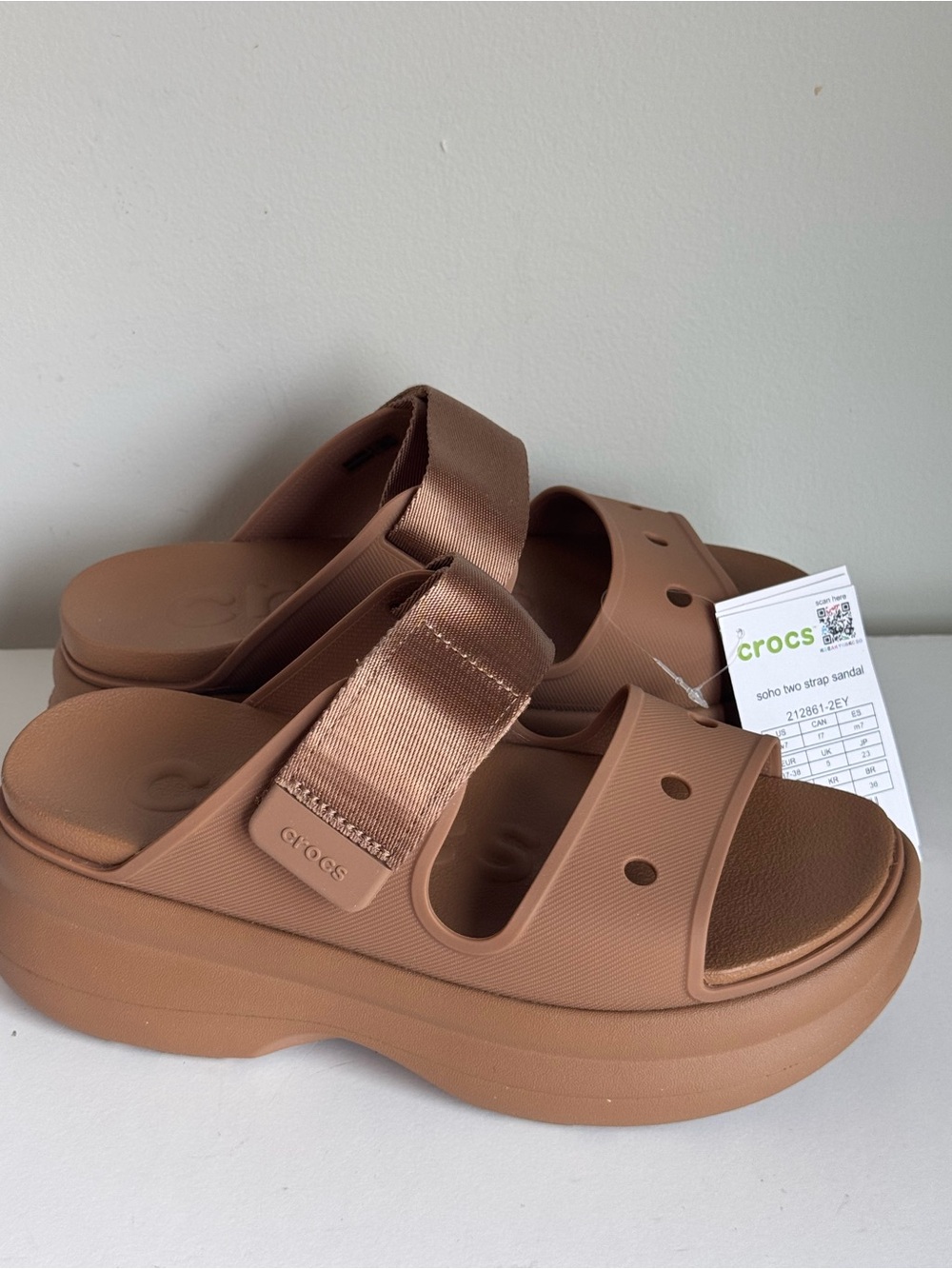 NWT Crocs Soho Two Strap Sepia Brown Chunky Heels Sandals Women’s 7
